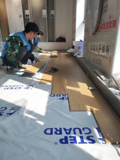 小蓝鲸石晶地板安装步骤规范