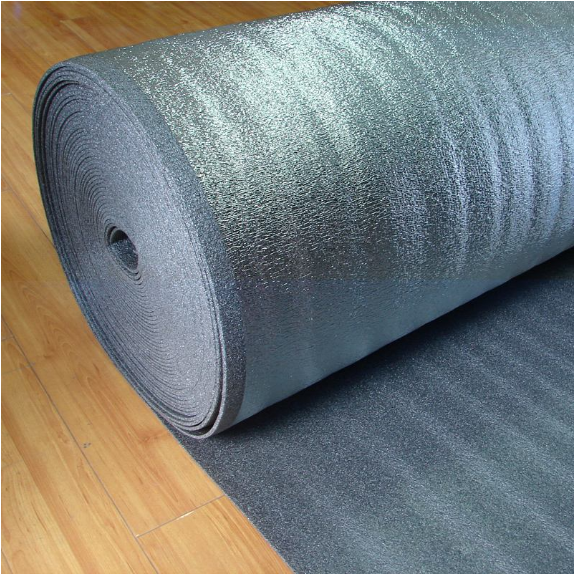 地板防潮垫什么材质好？不是越厚越好