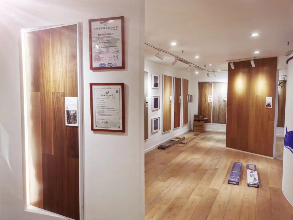 小蓝鲸石晶石家庄石晶地板体验馆展厅-石晶地板产品展示